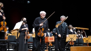 Efsane müzisyen Gidon Kremer, Cem Mansur ile CRR’de sahne aldı