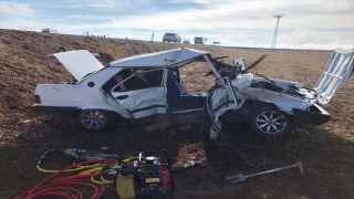 Erzurum’da iki otomobilin çarpıştığı kazada 1 kişi öldü, 9 kişi yaralandı