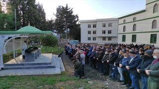 Pendik’te babası tarafından öldürülen kız çocuğu son yolculuğuna uğurlandı