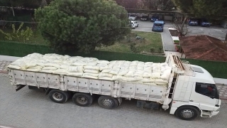 Manisa’da 35 ton sahte gübre ele geçirildi