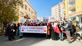 Diyarbakır anneleri 250’nci ailenin katılımıyla teröre tepki yürüyüşü düzenledi