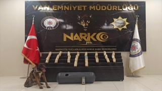 Van’da 15 kilo 10 gram eroin ele geçirildi