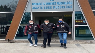 Kocaeli’de bir kişinin öldüğü bıçaklı kavgayla ilgili 3 şüpheli adliyede