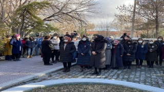 Kovid19 tedavisi gördüğü hastanede hayatını kaybeden doktor için tören düzenlendi