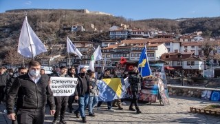 Kosova’da Bosna Hersek’e destek yürüyüşü düzenlendi