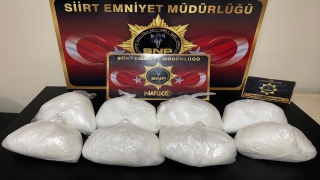 Siirt’te otomobilde 8 kilogram metamfetamin ele geçirildi 