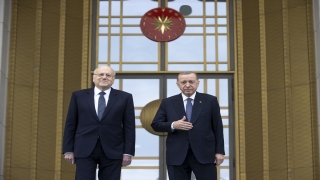 Cumhurbaşkanı Erdoğan, Lübnan Başbakanı Mikati’yi resmi törenle karşıladı