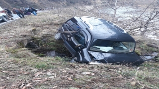 Giresun’da hafif ticari aracın dereye düşmesi sonucu 1 kişi öldü