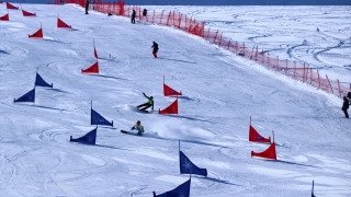 Snowboard Alpine 2. Etap Yarışmaları, Erzincan’da devam ediyor