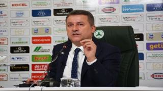 Giresunspor Kulübü Başkanı Karaahmet: ”Tarihin en büyük yalnızlığını yaşıyoruz”