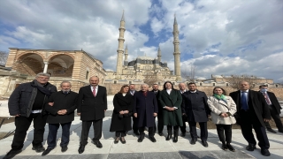 AK Parti Genel Başkanvekili Binali Yıldırım restorasyondaki Selimiye’de incelemede bulundu