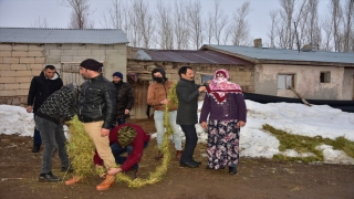 Van’da köylülerin kış eğlencesi ”kösegelin” geleneği yaşatılıyor