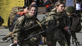 Ukrayna’nın Lviv kentindeki sivil ve askeri yoğunluk devam ediyor