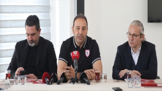 Samsunspor Teknik Direktörü Çapa: ”Playoff içinde sezon sonunda olacağız”