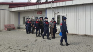 Kastamonu’da kablo hırsızlığı iddiasıyla yakalanan 4 zanlı tutuklandı