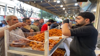 Irak’ta iftar sofralarının vazgeçilmez lezzetleri tatlı ve şerbet