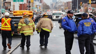 GÜNCELLEME New York’ta Brooklyn bölgesinde metroda silahlı saldırı