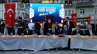 Çalışma ve Sosyal Güvenlik Bakanı Bilgin, Bayburt’ta vatandaşlarla iftar yaptı: 