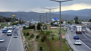 ”Kilit kavşak” Kırıkkale’de bayram öncesi trafik yoğunluğu başladı