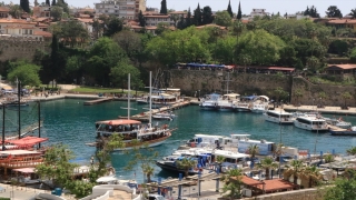 Antalya’da bayram dolayısıyla tekne turlarında yoğunluk yaşandı