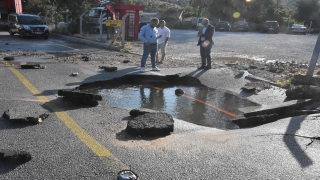 Bodrum’da içme suyu isale hattı patladı