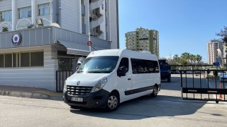 Mersin’de terör örgütü operasyonunda yakalanan 12 zanlıdan 3’ü tutuklandı