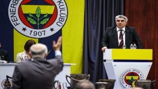 Fenerbahçe Kulübü Yüksek Divan Kurulu toplantısında ”Vefa Küçük” tartışması 