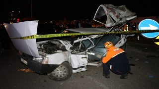 Kütahya’da otomobiller çarpıştı, 1 kişi öldü, 2 kişi yaralandı