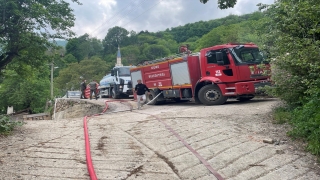 Kastamonu’da çıkan yangında 3 ev ile 2 ambar yandı, 1 ev zarar gördü 