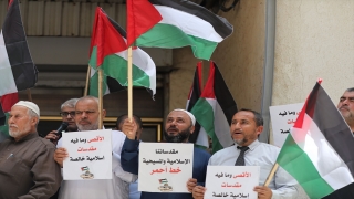 Fanatik Yahudi yerleşimcilerin provokatif ”bayrak yürüyüşü” Gazze’de protesto edildi