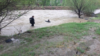 Erzurum’daki trafik kazasında suya kapılan kişiyi 34 gündür aranıyor