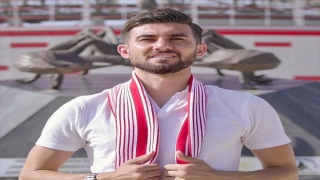 Antalyaspor, yeni transferi Soner Aydoğdu için klip hazırladı