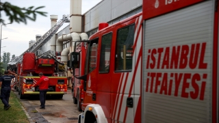 Esenyurt’ta bir fabrikada çıkan yangın söndürüldü