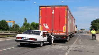 Ordu’da otomobilin tıra çarptığı kazada 3 kişi yaralandı