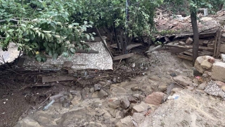 Kırıkkale’de sağanak, su baskınlarına neden oldu