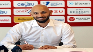 Antalyaspor, Ömer Toprak’ı 2 yıllığına kadrosuna kattı