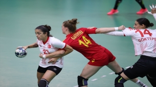 19. Akdeniz Oyunları: Kadın Milli Hentbol Takımı Kuzey Makedonya’yı 34-27 mağlup etti