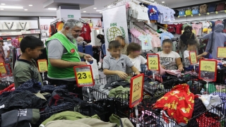 Şanlıurfa’da 540 yetim çocuğa bayramlık hediye edildi