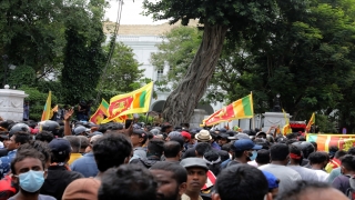 Sri Lanka’da protestocular, devlet başkanlığı yerleşkesine girdi