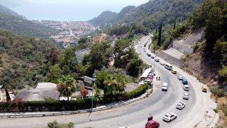 Muğla’nın turistik ilçelerinde bayram trafiği yoğunluğu yaşanıyor