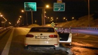 Gaziantep’te vinç ile otomobilin çarpıştığı kazada 5 kişi yaralandı