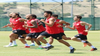 Antalyaspor, bir günlük iznin ardından Burdur kampındaki çalışmalarına devam etti