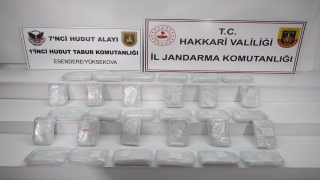 Hakkari’de 15 kilogram sentetik uyuşturucu ele geçirildi 