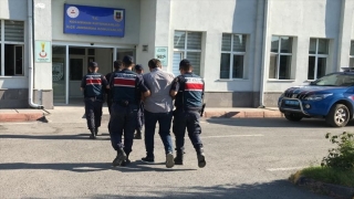 Kayseri’de DEAŞ ve El Kaide operasyonunda 4 şüpheli yakalandı