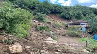 Ordu’da heyelan nedeniyle kapanan yol ulaşıma açıldı