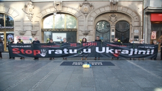 Ukrayna’daki savaş Belgrad’da protesto edildi