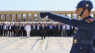 TÜRKİŞ’ten kuruluşunun 70. yıl dönümü dolayısıyla Anıtkabir’e ziyaret