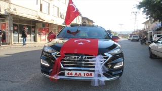 Doğanşehir Kaymakamı, makam aracını sünnet olan şehit oğluna tahsis etti