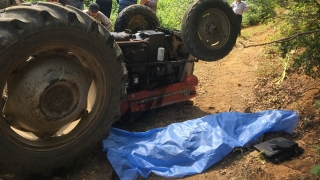 Tokat’ta devrilen traktörün sürücüsü öldü