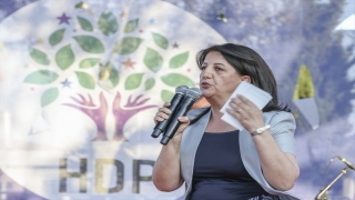 HDP Eş Genel Başkanı Buldan, İstanbul’daki mitingde konuştu: